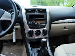 2013款 1.6L 手动 伙伴版