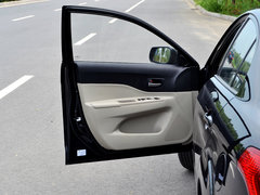 2013款 1.6L 手动 伙伴版