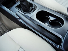 2013款 1.6L 手动 伙伴版