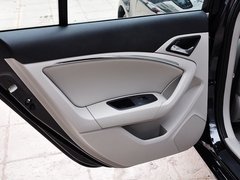 2014款 2.0T 自动 豪华型