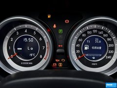 2014款 1.8T 自动 豪华型