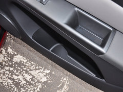 2014款 1.6L AT SL百万纪念版