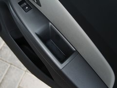 2014款 1.6L MT SL百万纪念版