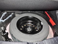 2014款 1.6L 手动 智乐型 5座