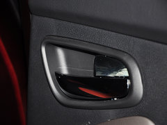 2014款 1.6L 手动 智乐型 5座