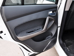 2014款 1.6L 手动 智炫型 5座
