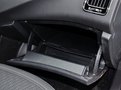 2014款 1.6L 手动 智炫型 5座