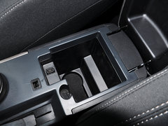 2014款 1.6L 手动 智炫型 5座