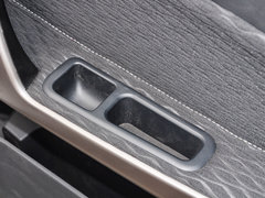 2014款 1.6L 手动 智炫型 5座