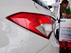 2014款 1.6L 手动 智尊型 5座