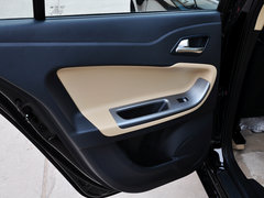 2014款 1.6L 自动 精英型