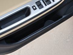 2014款 1.6L 自动 精英型