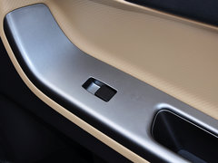 2014款 1.6L 自动 精英型