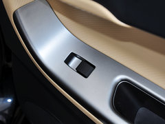 2014款 1.6L 自动 精英型