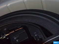2014款 乐享版 1.6L 手动 优尚型