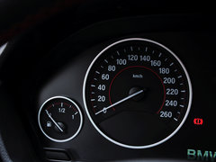 2014款 320i 运动设计套装