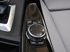 2014款 320i 运动设计套装