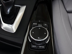 2014款 320i 运动设计套装