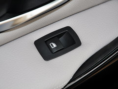 2014款 320i 运动设计套装