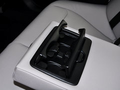 2014款 320i 运动设计套装