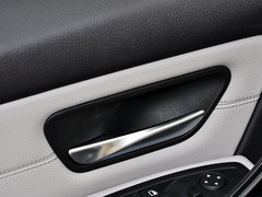 2014款 320i 运动设计套装