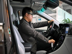 2014款 2.2T 自动 两驱智慧型 5座