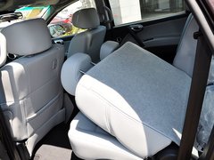 2014款 2.2T 自动 四驱智尊型 5座