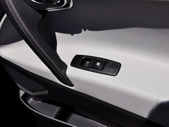 2014款 2.2T 自动 四驱智尊型 5座