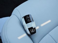 2014款 2.2T 自动 四驱智尊型 5座