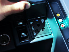 2014款 2.2T 自动 四驱旗舰型 5座