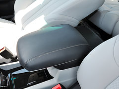 2014款 2.2T 自动 四驱旗舰型 5座