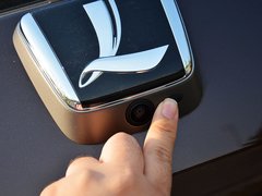 2014款 2.2T 自动 四驱旗舰型 5座