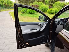 2014款 2.2T 自动 四驱旗舰型 5座