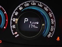 2014款 2.2T 自动 四驱旗舰型 5座