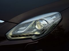 2014款 2.2T 自动 四驱旗舰型 5座