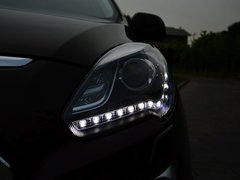 2014款 2.2T 自动 四驱旗舰型 5座