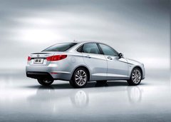 2014款 1.5L 手动 标准版