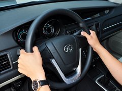 2014款 1.5L 手动 标准版
