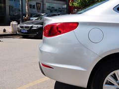 2014款 1.5L 手动 标准版