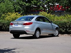 2014款 1.5L 手动 标准版