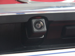 2014款 2.5L 自动 蓝天尊崇版