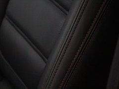 2014款 2.5L 自动 蓝天尊崇版