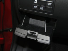 2014款 2.5L 自动 蓝天尊崇版