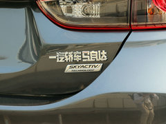2014款 2.5L 自动 蓝天尊崇版