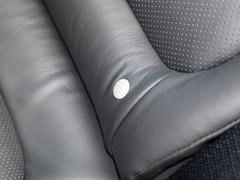 2014款 2.5L 自动 蓝天尊崇版