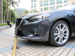 2014款 2.5L 自动 蓝天尊崇版