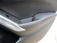 2014款 2.5L 自动 蓝天尊崇版