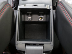 2014款 2.5L 自动 蓝天尊崇版