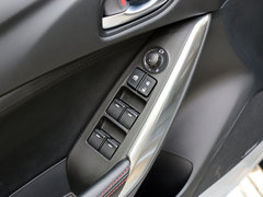 2014款 2.5L 自动 蓝天尊崇版