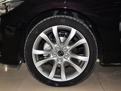 2014款 2.5L 自动 蓝天尊崇版